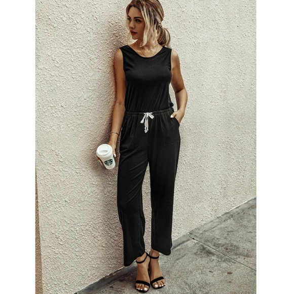 Casual Drawstring Waist Black Jumpsuit - Picture 3 of 9
